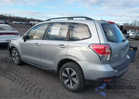 2018 Subaru Forester 2.5I из США, поврежденный, VIN JF2SJABC0JH431753